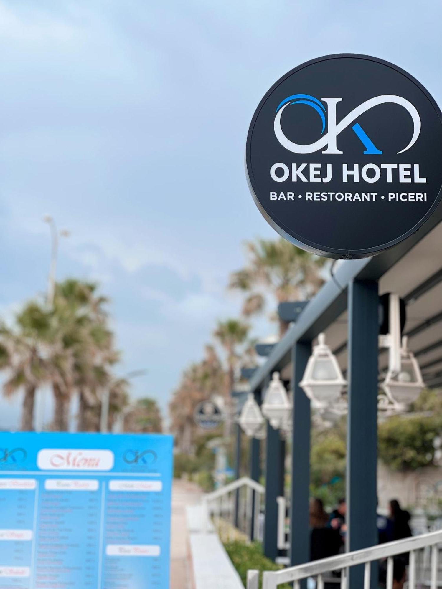 Okej Hotel Golem  Extérieur photo